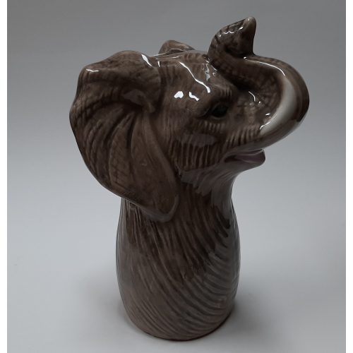Bloemen vaas in olifant vorm in 3D