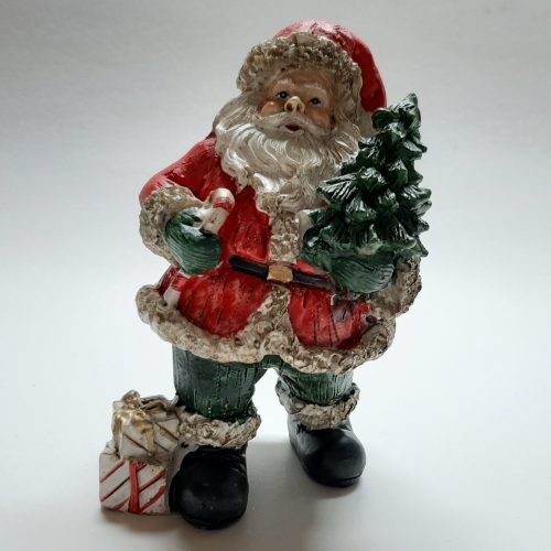 Beeldje kerstman met kerstboom en cadeaus 9cm
