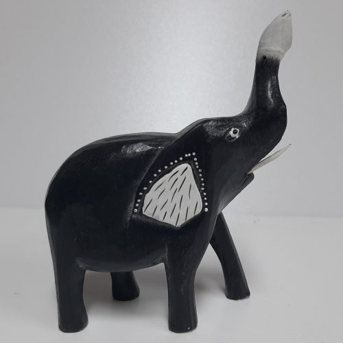Fairtrade beeldje 16cm hoog olifant van hout in zwart en wit